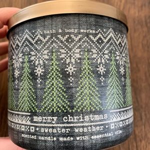 Bath & Body Works Sweater Weather 3-wick Candle